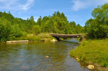 jembatan tua