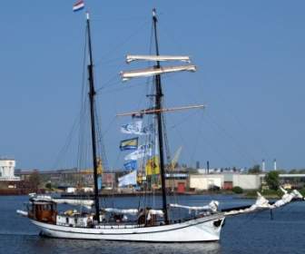 アムステルダム、オランダ船