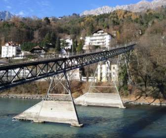 Puente Río De Austria