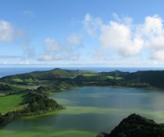 Азорские острова увидите зеленый