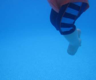 Baby Legs Underwater