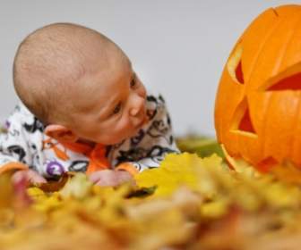 Bebé En Halloween