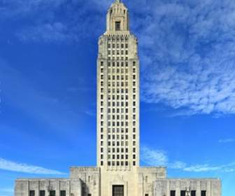 巴吞鲁日路易斯安那州议会大厦