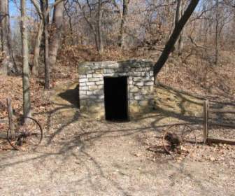 Bunker Oder Zu Hause Im Boden