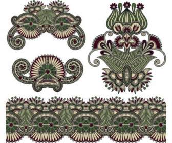 古典的な装飾的なパターンの要素のベクトル