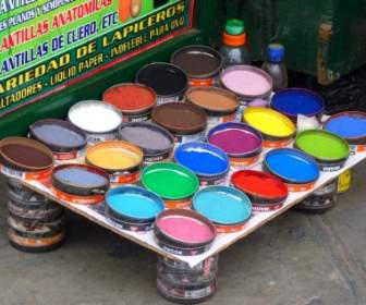 Farbe Farbpulver Tinte Pokal
