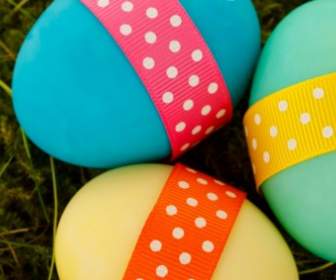 Warna-warni Telur Paskah