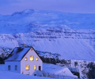Montagna Accogliente Casa Sfondi Inverno Natura