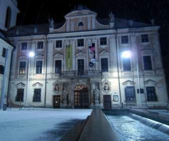 czech republic palace building
