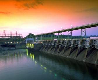 フォート ラウドン テネシー州をダムします。