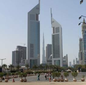 Thành Phố Nhà Chọc Trời Dubai