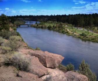 Río De Despedida Curva Park Oregon