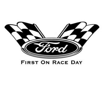 最初のレース日にフォードします。