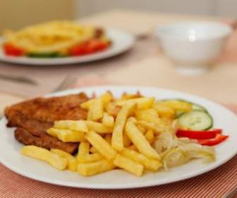 Français Fries Et Steak
