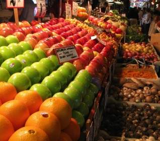 果物市場の果物