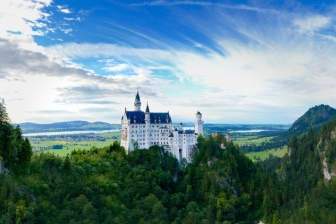 قلعة نويشفانشتاين في ألمانيا