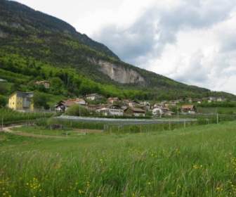 Graun Italy Landscape