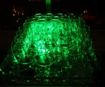 Grüne Kristallglas