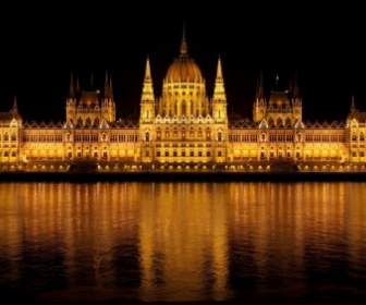 Bâtiment Du Parlement Hongrie
