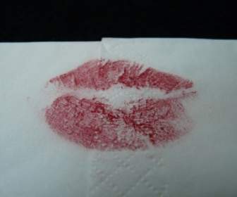 キス口の唇にキスします。