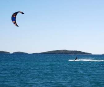 Kite Surfeur En Mer Adriatique