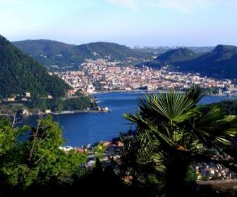 Ciudad De Italia Lago De Como