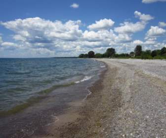 オンタリオ湖の海岸線