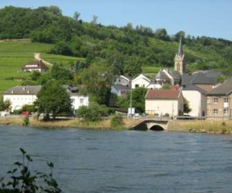 Luxemburg-Ahn-Fluss