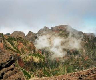Madeira Summit Hiking