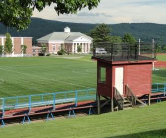Campo Deportivo De La Escuela De Massachusetts