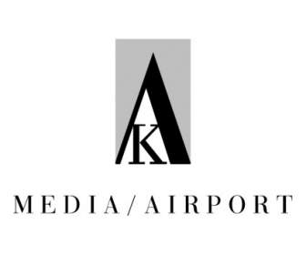 メディアの空港