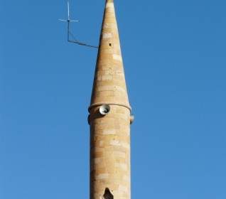 尖塔的清真寺