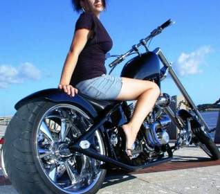 Modeling On Motorcycle