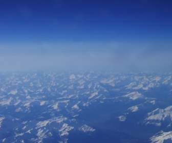 Montanhas Voando Azul