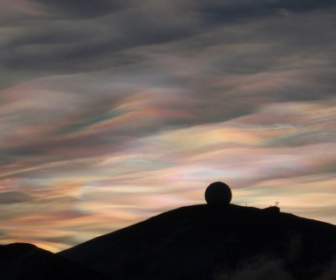 Nacreous Clouds At Mcmurdo