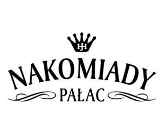Nakomiady Palac