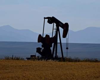 الولايات المتحدة الأمريكية مونتانا ضخ النفط