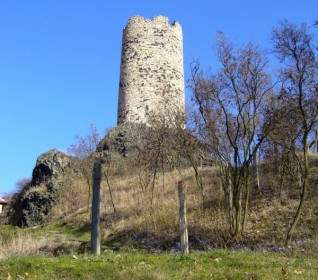 古い城の塔