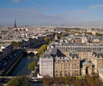 باريس Notre Dame النصب