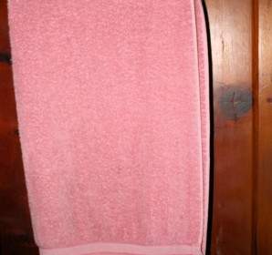 粉紅色毛巾