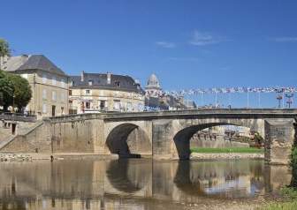 Puente De Pont Vezere Francia