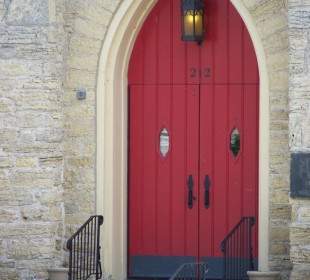 Pretty Red Door