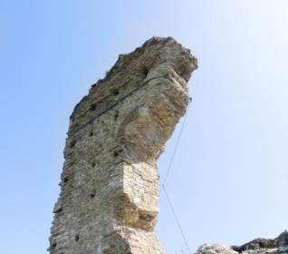 Ruin Arch Wall