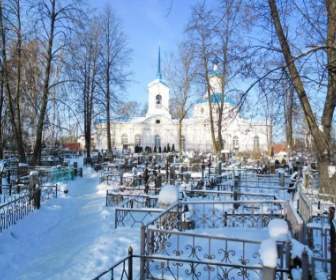 Russische Landschaft Kirche
