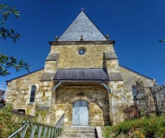 Saint-Loup-Terrier Frankreich Kirche