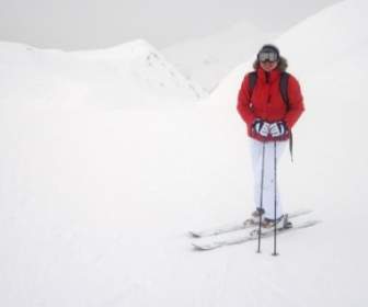 Skifahrer Am Berggipfel