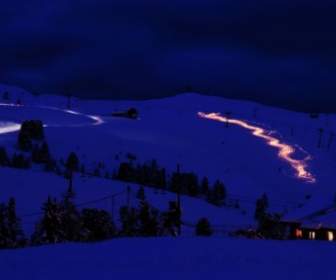 Skifahren Mit Lichtern