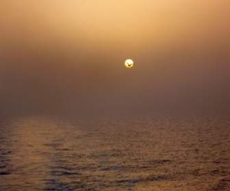 Matahari Terbenam Laut Yunani