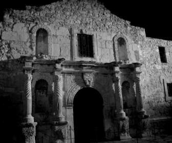 The Alamo Night Evening