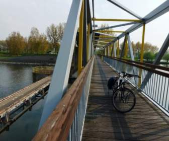 네덜란드 다리 자전거